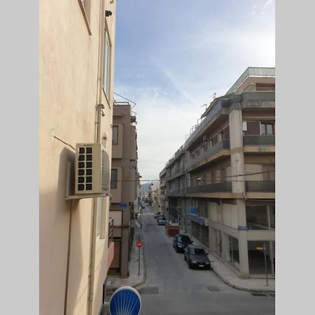Central Studio Very Close To The Port Of Volos Buitenkant foto